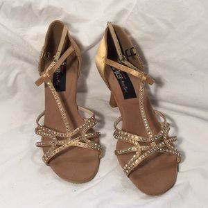 Competitive Dancer by Very Fine shoes